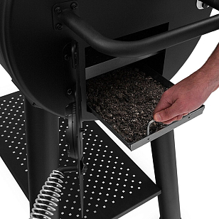 Угольный гриль-коптильня Broil King Regal Grill 400 для приготовления пищи Угольный гриль-коптильня Broil King Regal Grill 400 для сада