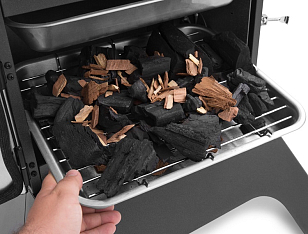 Смокер угольный вертикальный Broil King Smoke для приготовления пищи Смокер угольный вертикальный Broil King Smoke для сада