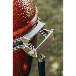 керамический гриль monolith classic pro 2.0 red на ножках для приготовления пищи Керамический гриль Monolith Classic PRO 2.0 Red на ножках