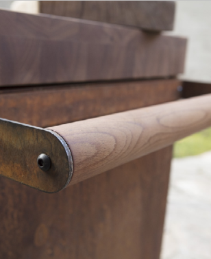 Мобильный разделочный столик OFYR 135 для приготовления пищи Мобильный разделочный столик OFYR 135 для сада