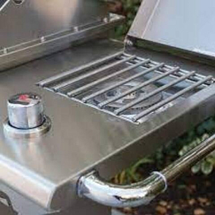 Боковое пристолье с горелкой Bull для приготовления пищи Боковое пристолье с горелкой Bull для сада
