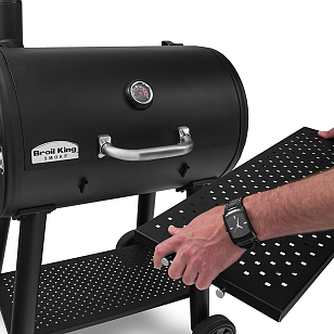 Угольный гриль-коптильня Broil King Regal Grill 400 для приготовления пищи Угольный гриль-коптильня Broil King Regal Grill 400 для сада