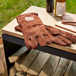 Поленница двухъярусная OFYR черная с деревянной столешницей для приготовления пищи Поленница двухъярусная OFYR черная с деревянной столешницей для сада