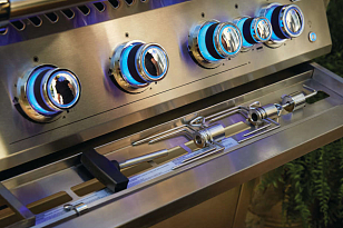 Встраиваемый газовый гриль Napoleon BIG-32 для приготовления пищи Встраиваемый газовый гриль Napoleon BIG-32 для сада