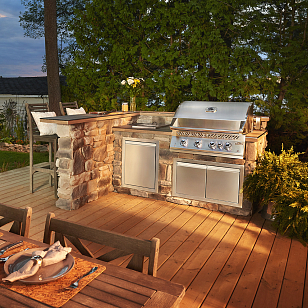 Встраиваемый газовый гриль Napoleon BIG-38 для приготовления пищи Встраиваемый газовый гриль Napoleon BIG-38 для сада