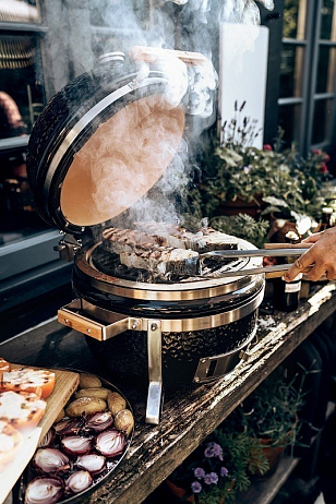 керамический гриль monolith icon black для приготовления пищи Керамический гриль Monolith ICON Black